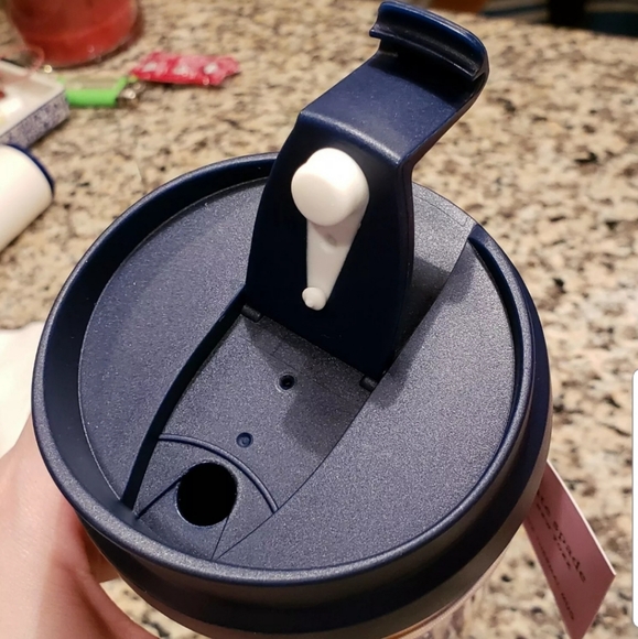 LAST 1! NEW KATE SPADE BLUE FLOWERS 16 OZ MUG - Picture 5 of 8